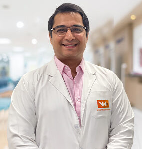 Dr. Ritin Malik - Plastic Surgeon